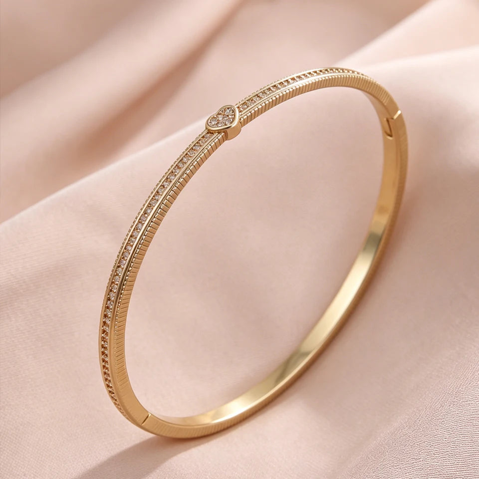 Heart Glow Bracelet