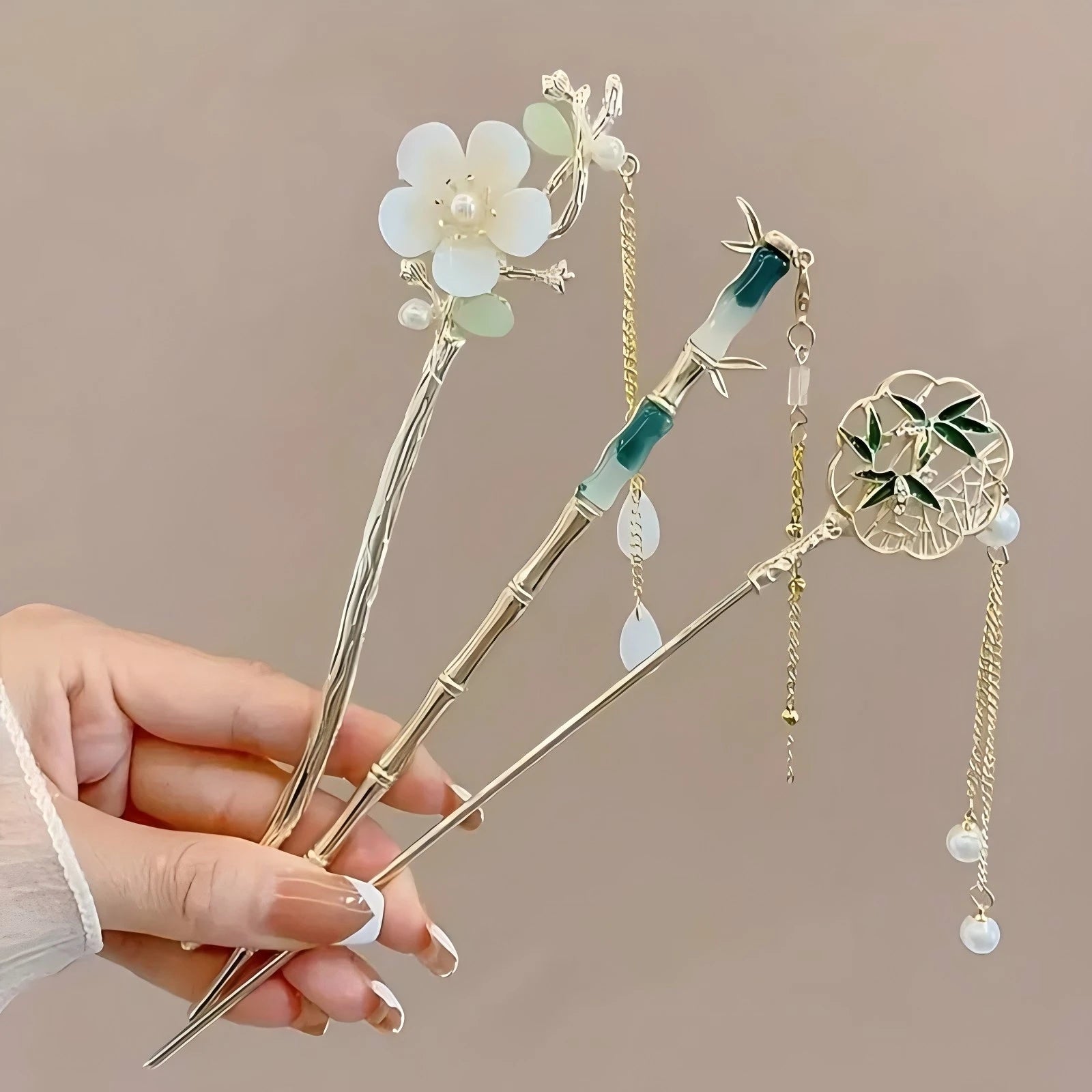 Floral Tassel Hair Pin