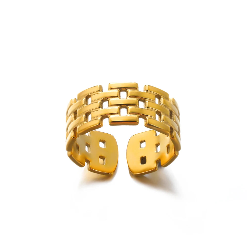Classic Gold Ring