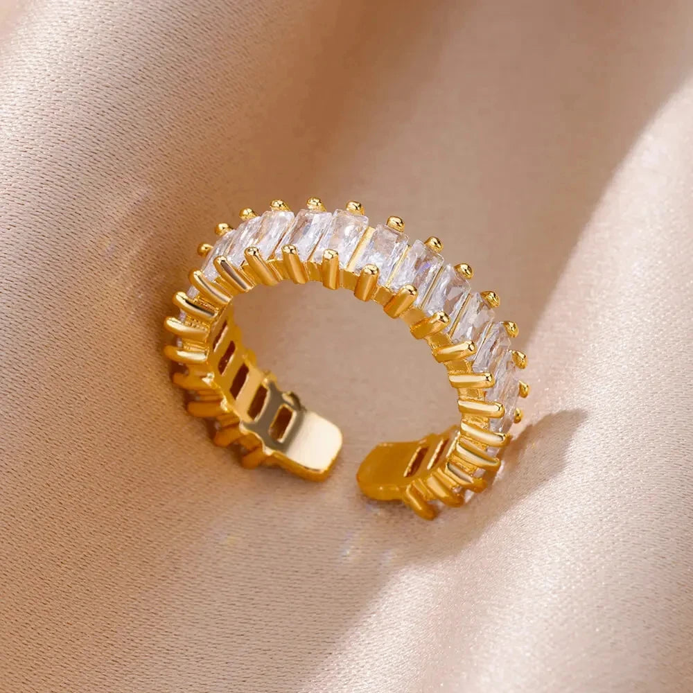 Classic Gold Ring