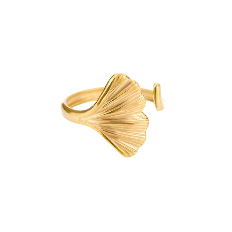 Classic Gold Ring